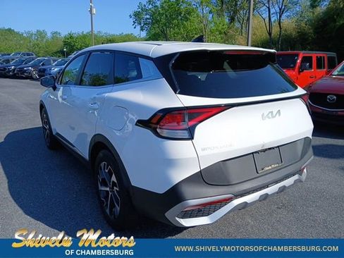 Used 2023 Kia Sportage EX FWD image 4