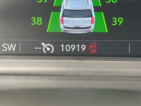 Used 2024 Chevrolet Suburban LS w/ Driver Alert Package image 27