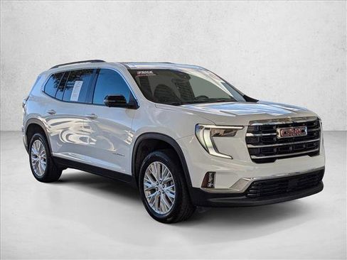 Used 2024 GMC Acadia Elevation image 3