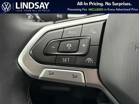 Used 2022 Volkswagen Atlas Cross Sport SEL image 22