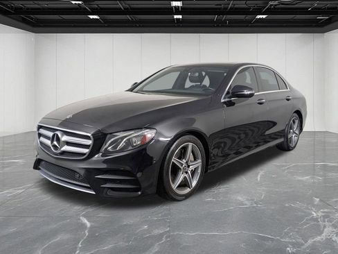 Used 2018 Mercedes-Benz E 300 image 1