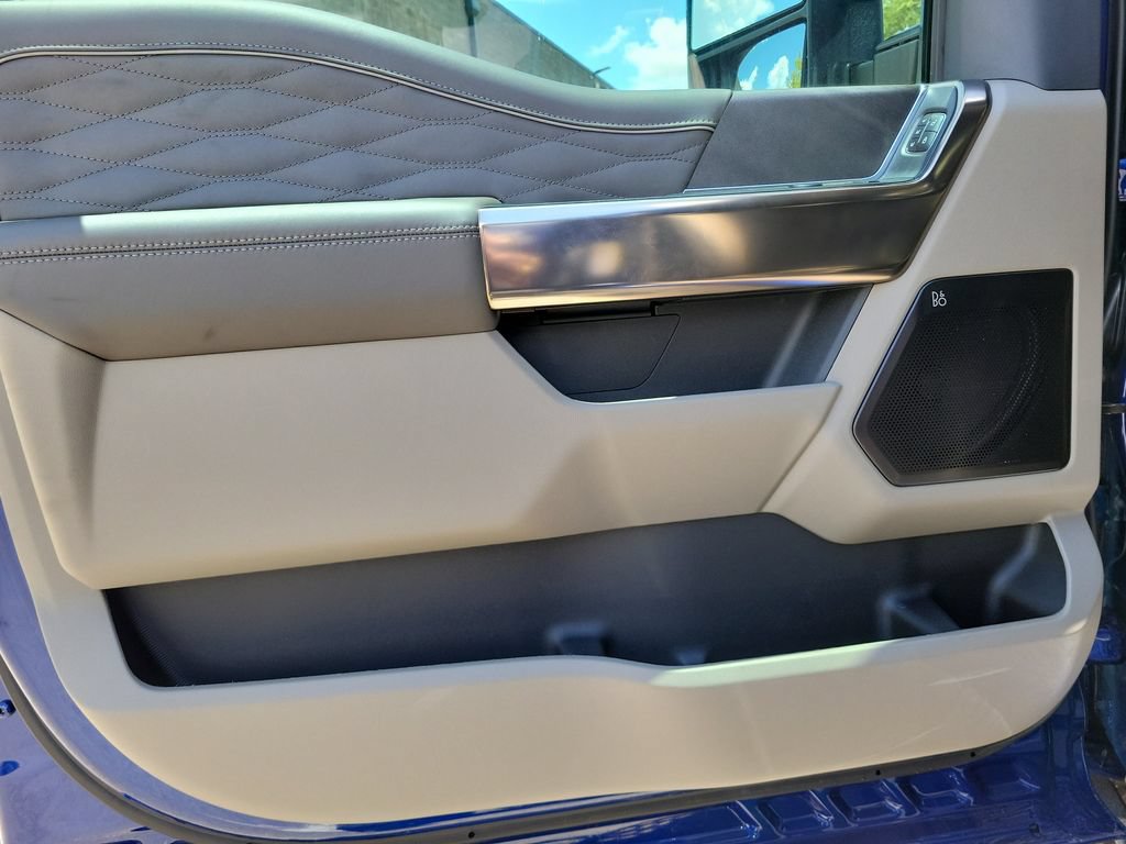New 2026 Ford F250 Platinum w/ Platinum Plus Package AWD/4WD image 13