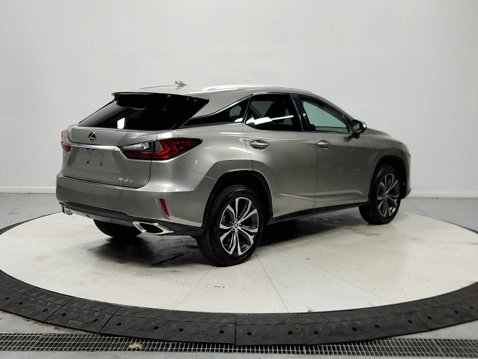 Used 2019 Lexus RX 350 FWD image 8