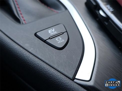 Used 2020 Lexus UX 250h F Sport image 25