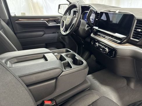 Certified 2024 Chevrolet Silverado 1500 LT AWD/4WD image 26