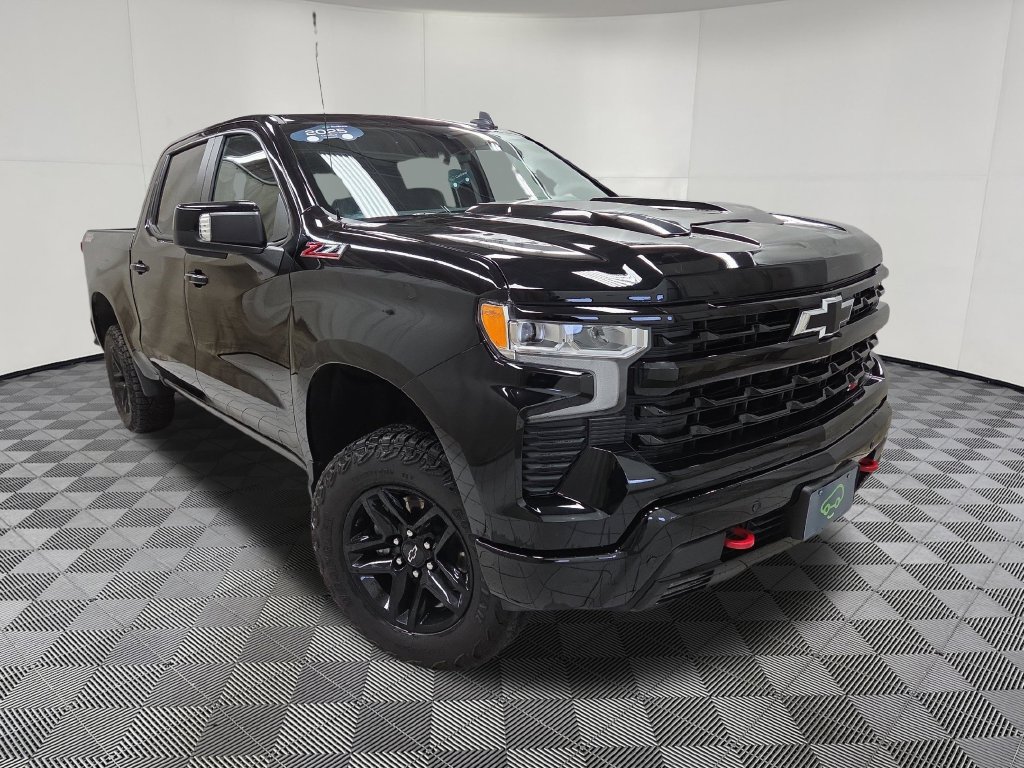 Certified 2025 Chevrolet Silverado 1500 LT Trail Boss w/ Convenience Package II AWD/4WD image 3