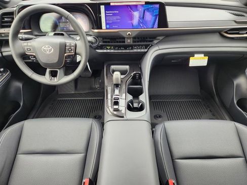 New 2026 Toyota Crown Platinum AWD/4WD image 20