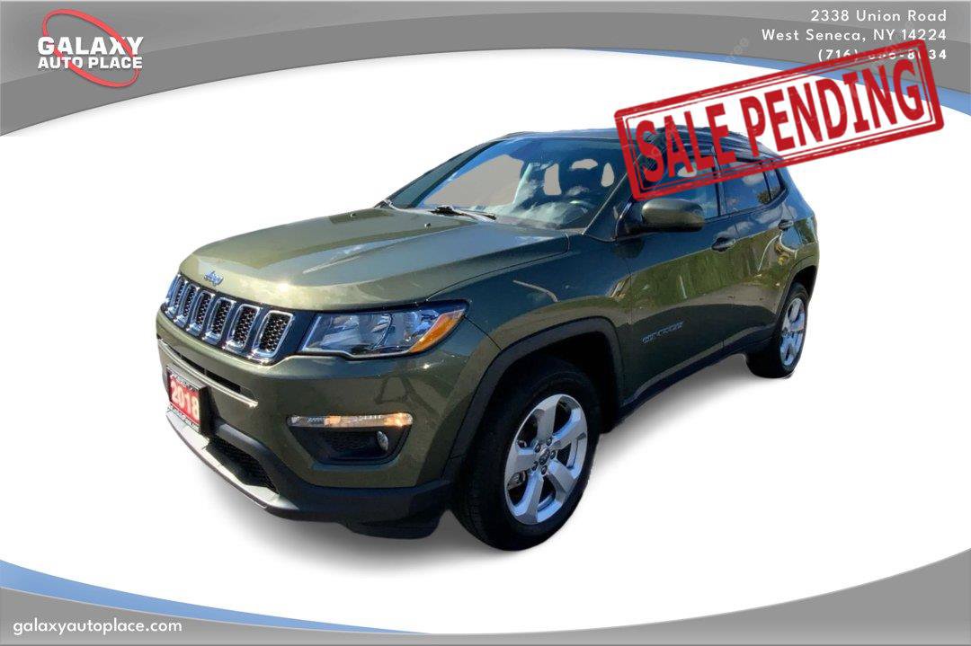 Used 2018 Jeep Compass Latitude w/ Cold Weather Group AWD/4WD image 1