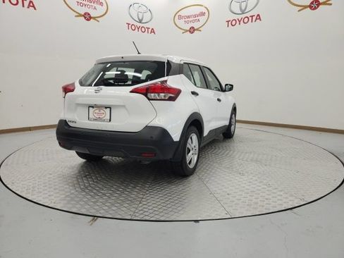 Used 2020 Nissan Kicks S FWD image 8