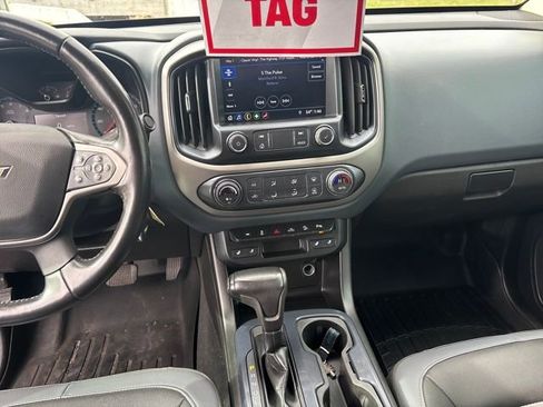 Used 2020 Chevrolet Colorado Z71 image 18