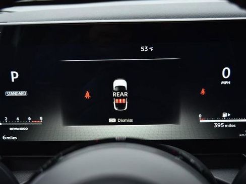 New 2025 Nissan Kicks SR image 12