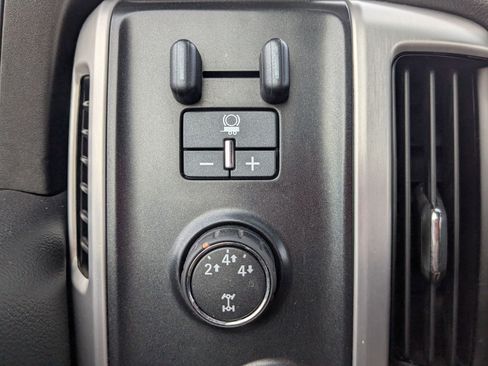 Used 2015 GMC Sierra 2500 SLT image 24