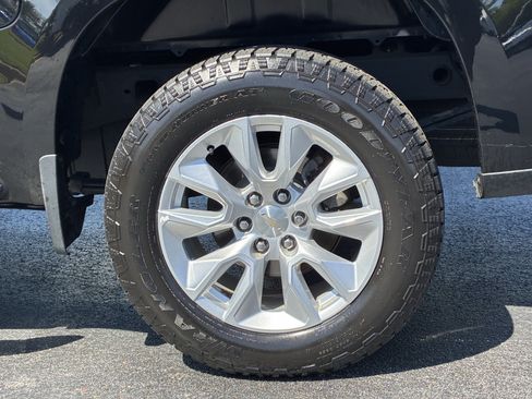 Used 2022 Chevrolet Silverado 1500 Custom RWD image 10