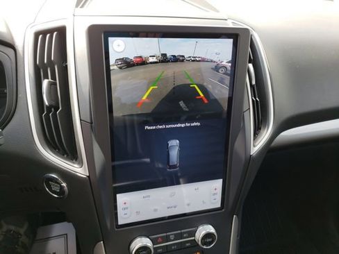 Used 2024 Ford Edge SEL w/ Convenience Package image 23