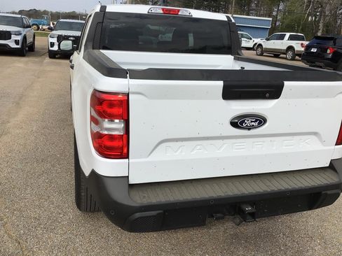 New 2026 Ford Maverick XL image 10