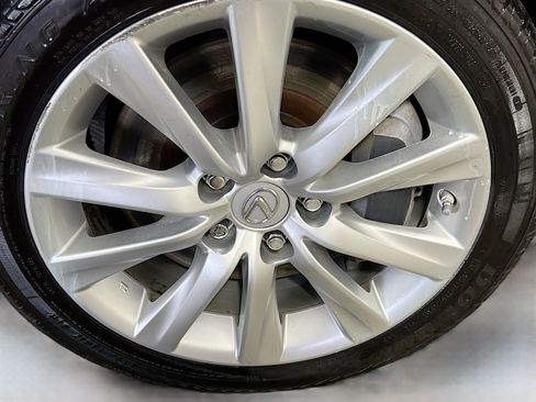 Used 2016 Lexus IS 200t image 14