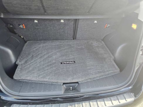 Used 2015 Nissan Versa Note SV image 17