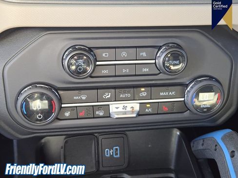 Certified 2024 Ford Bronco Wildtrak AWD/4WD image 24
