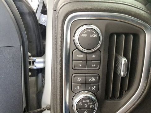 Used 2022 GMC Sierra 2500 SLT w/ SLT Premium Package image 30