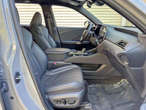 Used 2024 Lexus TX 500h AWD w/ Technology Package image 15