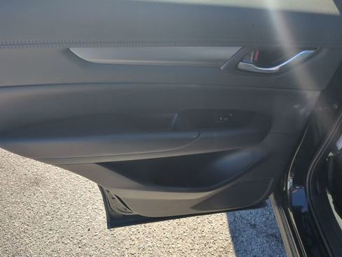 Used 2025 MAZDA CX-5 AWD 2.5 S w/ Preferred Package image 27