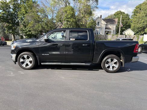Used 2022 RAM 1500 Laramie AWD/4WD image 2