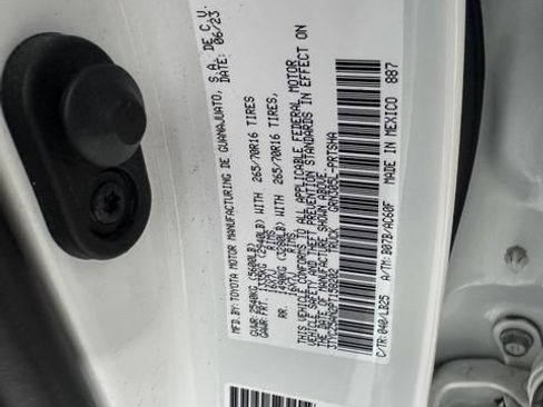 Used 2023 Toyota Tacoma TRD Pro AWD/4WD image 31
