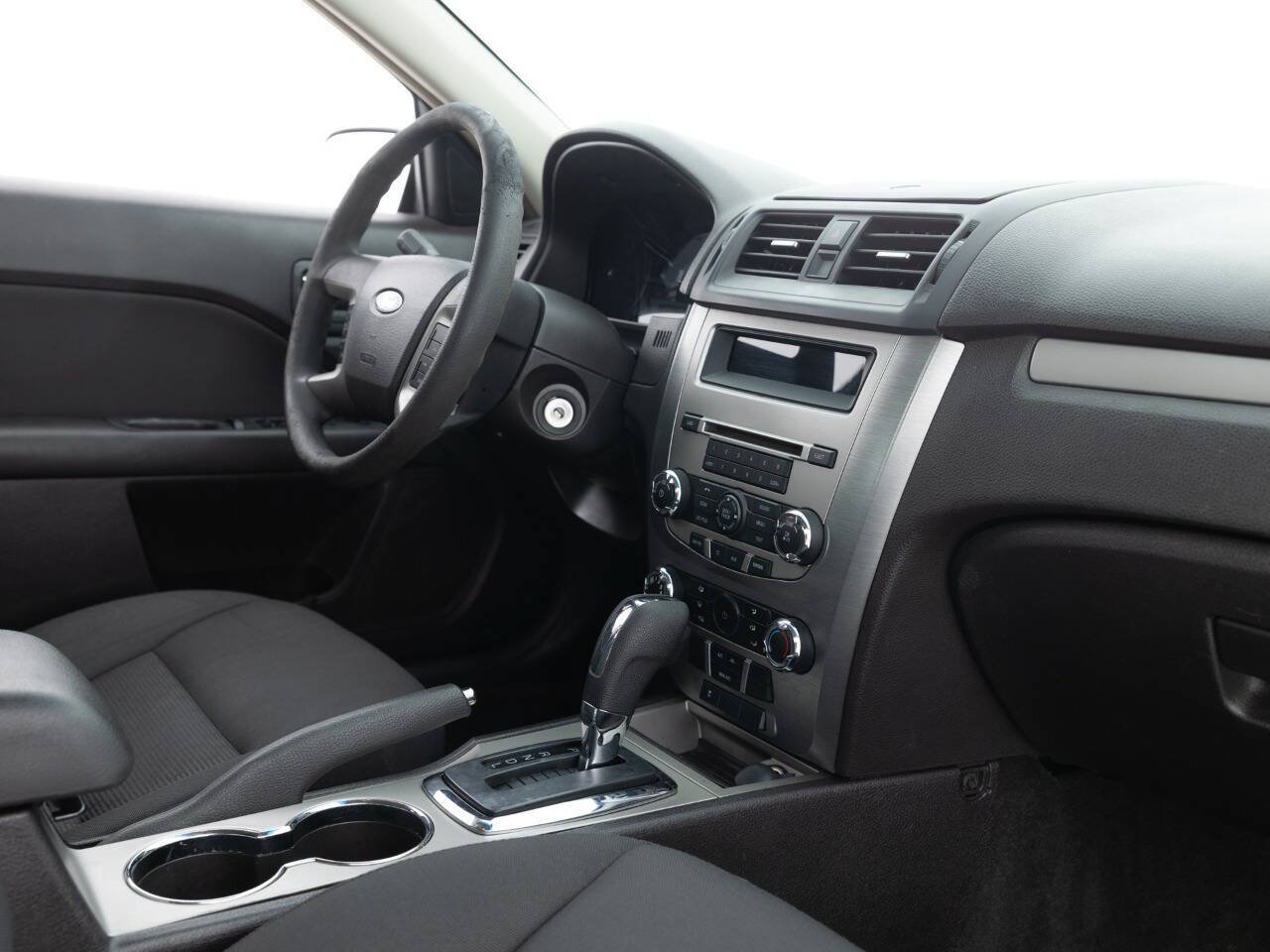 Used 2010 Ford Fusion SE FWD image 27