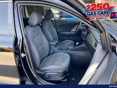 Used 2019 Kia Niro LX FWD image 7