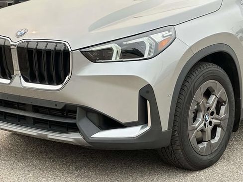 Used 2023 BMW X1 xDrive28i w/ Convenience Package AWD/4WD image 11