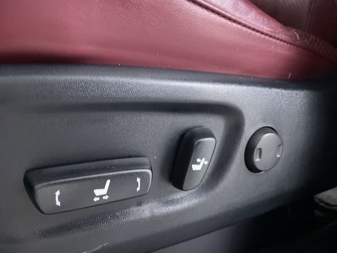 Used 2022 Lexus GX 460 Luxury w/ Sport Design Package image 13