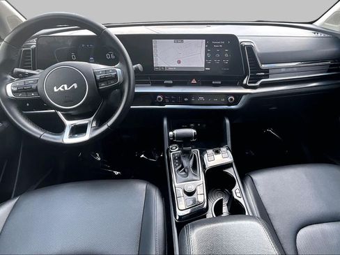 Used 2024 Kia Sportage EX FWD image 15
