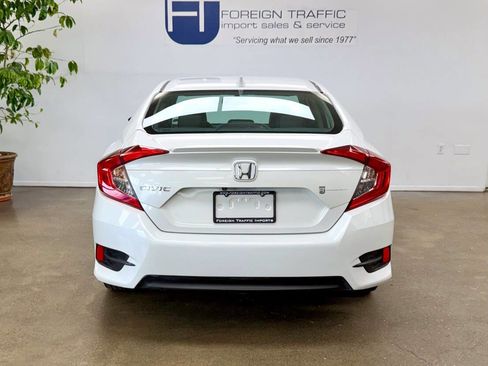 Used 2017 Honda Civic EX-L image 4