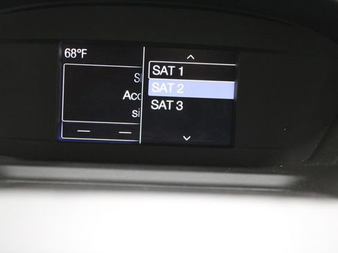 Used 2018 Ford Escape SE image 45