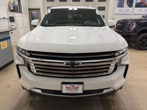 Used 2022 Chevrolet Tahoe High Country image 3