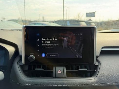 Used 2023 Toyota RAV4 LE image 11