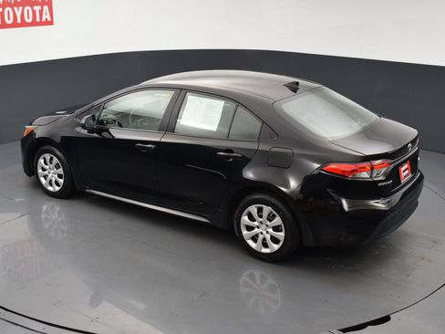 Used 2024 Toyota Corolla LE FWD image 18