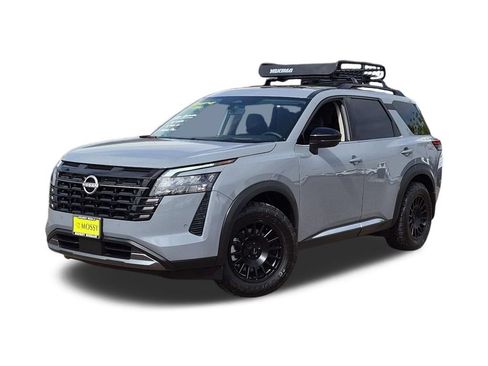 New 2026 Nissan Pathfinder Platinum w/ Cargo Package FWD image 1
