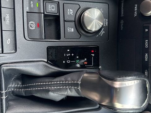 Used 2018 Lexus NX 300h AWD w/ Premium Package image 13