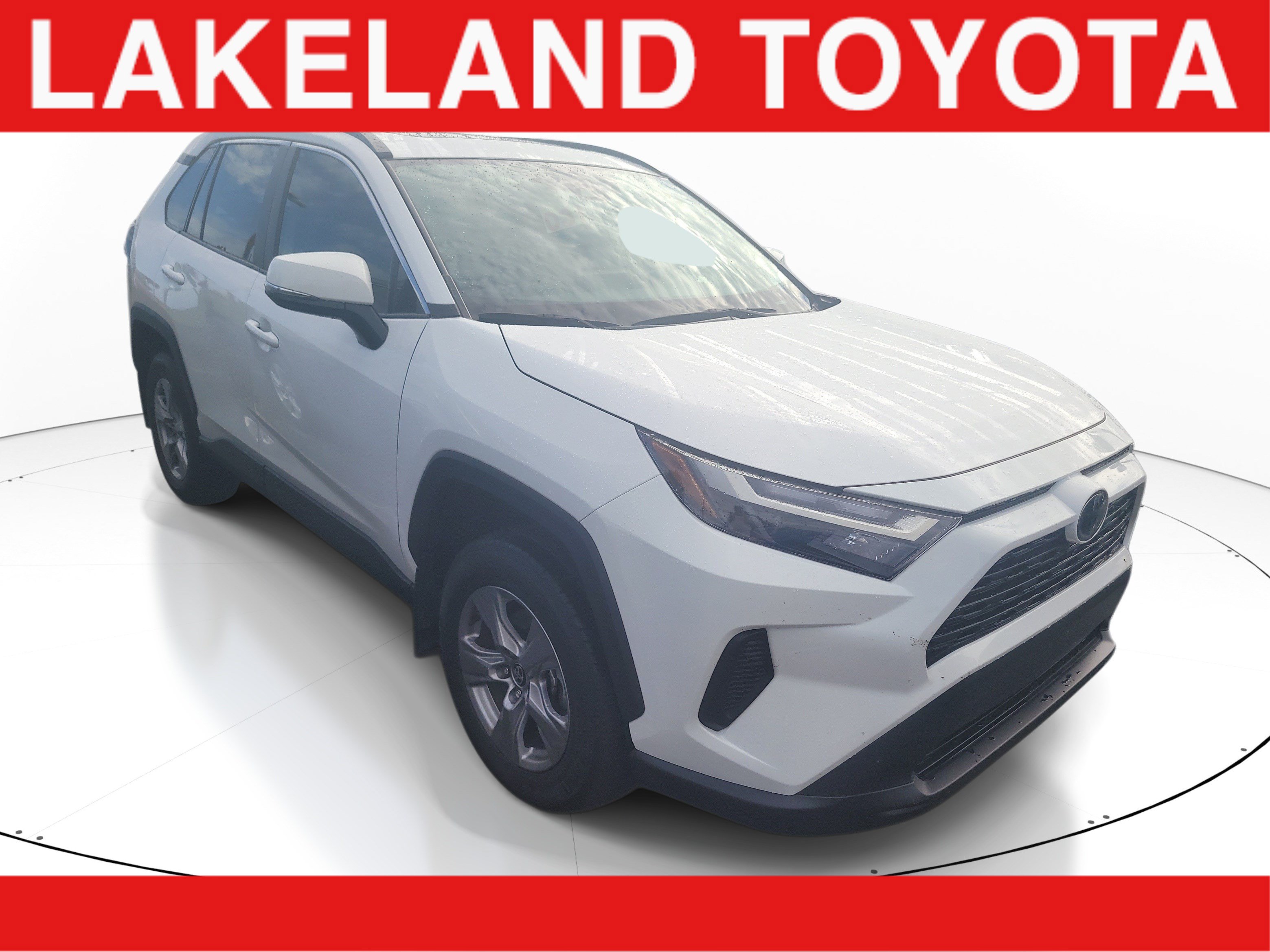 Used 2025 Toyota RAV4 XLE w/ Convenience Package FWD image 1