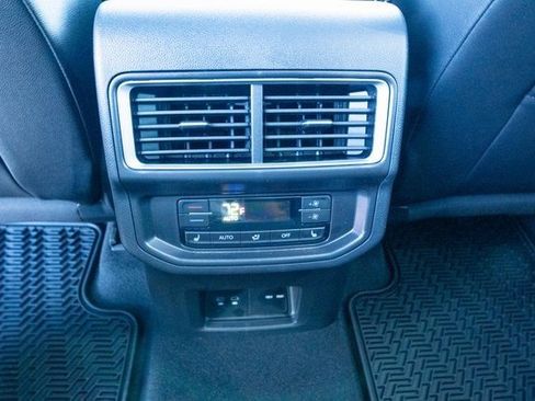 New 2026 Volkswagen Atlas SEL Premium R-Line image 34