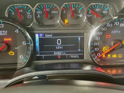 Used 2018 Chevrolet Silverado 1500 LT w/ All Star Edition RWD image 18