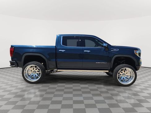 Used 2021 GMC Sierra 1500 Denali w/ Denali Ultimate Package AWD/4WD image 8
