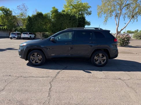 Used 2017 Jeep Cherokee 75th Anniversary image 5