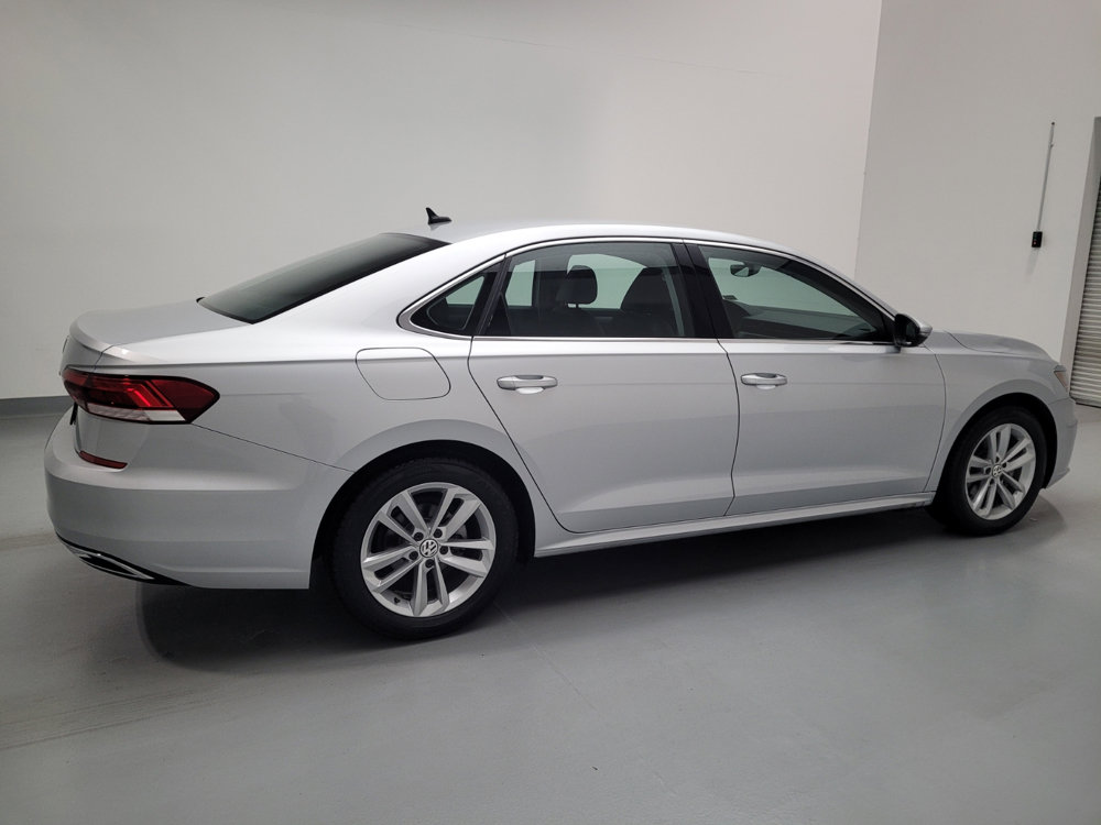 Used 2020 Volkswagen Passat 2.0T SE FWD image 10