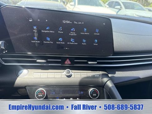 Certified 2024 Hyundai Elantra SEL FWD image 19