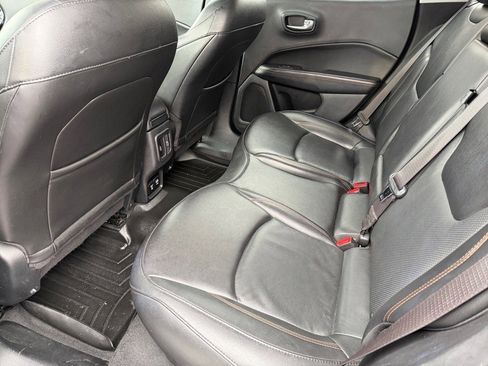 Used 2021 Jeep Compass Limited image 10