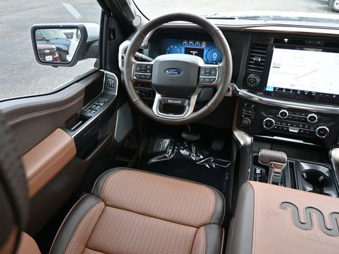 New 2025 Ford F150 King Ranch w/ FX4 Off-Road Package image 34