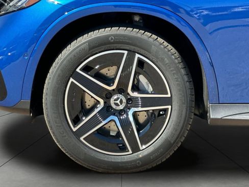 New 2026 Mercedes-Benz GLC 300 image 3