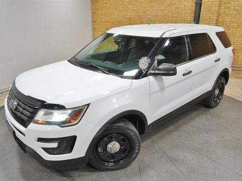 Used 2019 Ford Explorer 4WD Police Interceptor image 2